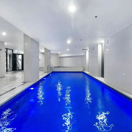 Modern 2 Bedroom Apartment in Sierra Grand Gold Coast Exterior foto