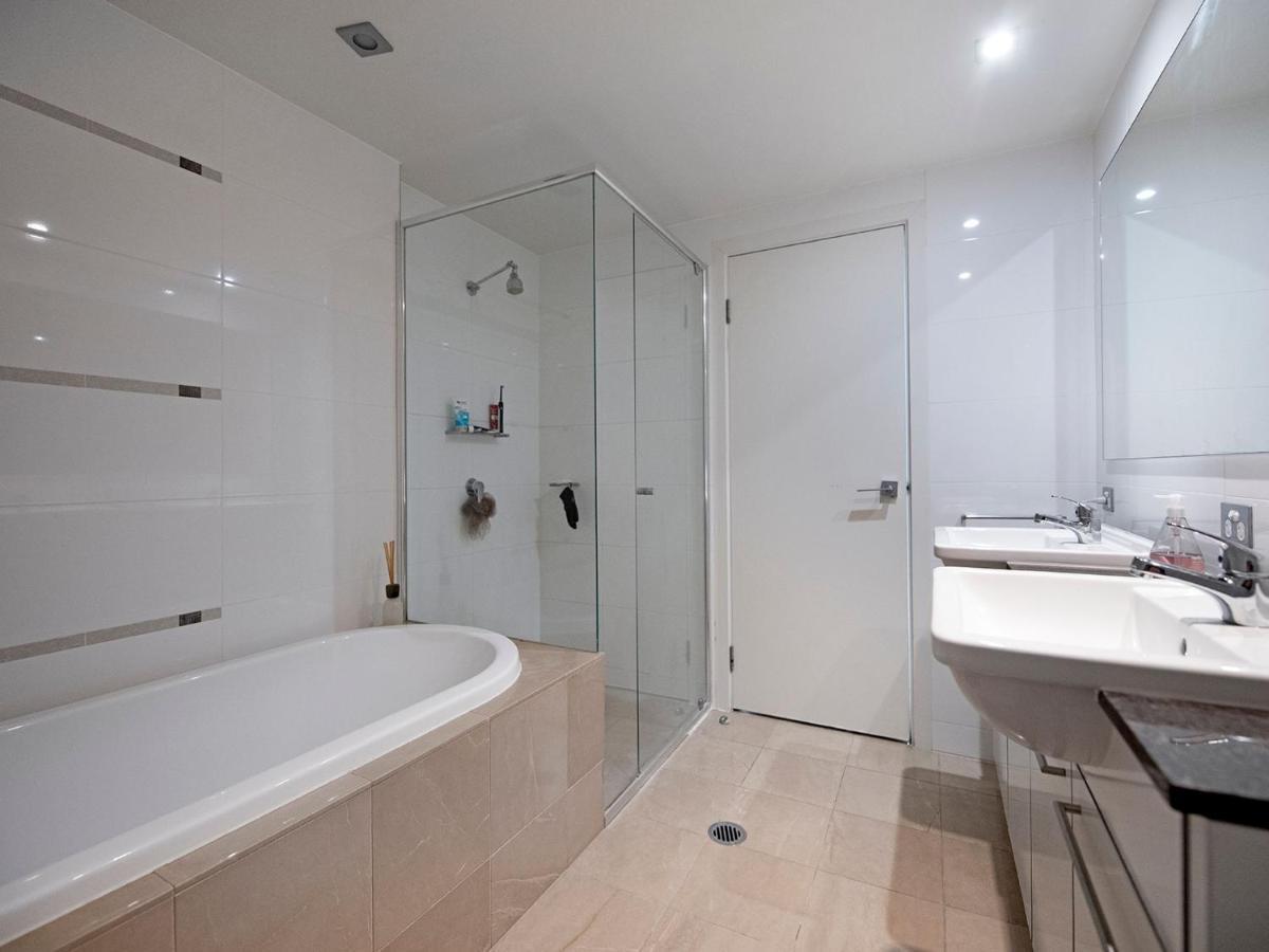 Modern 2 Bedroom Apartment in Sierra Grand Gold Coast Exterior foto