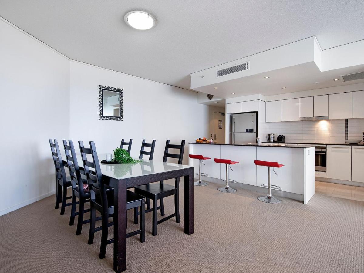 Modern 2 Bedroom Apartment in Sierra Grand Gold Coast Exterior foto